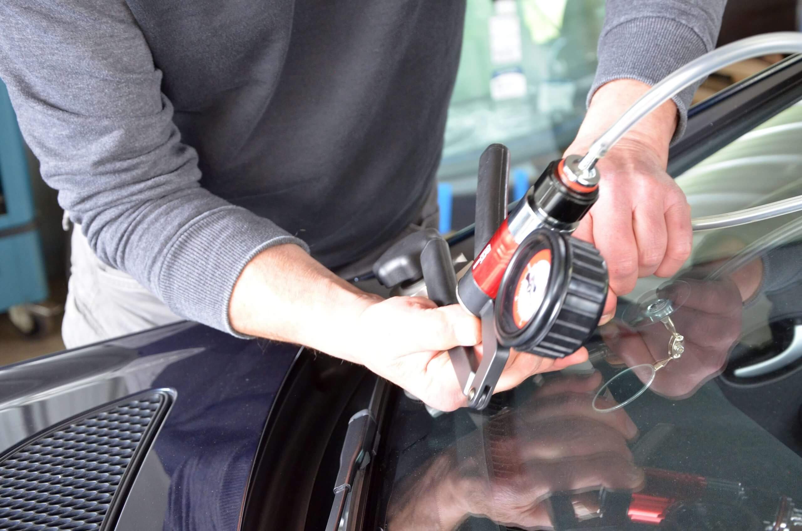 Autoglas Homburg & Umgebung - Autoscheibe wechseln in Homburg - Steinschlag reparieren in Homburg